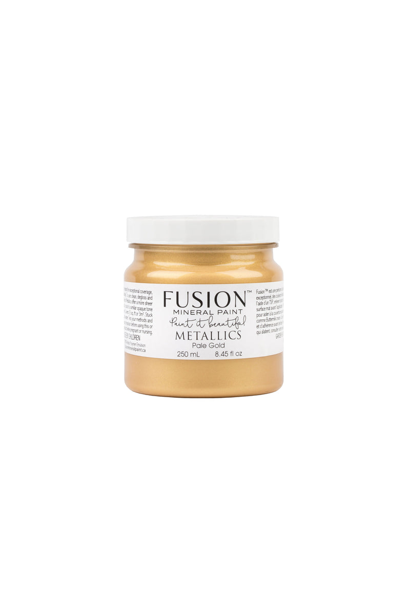 Pale Gold Fusion Mineral Paint